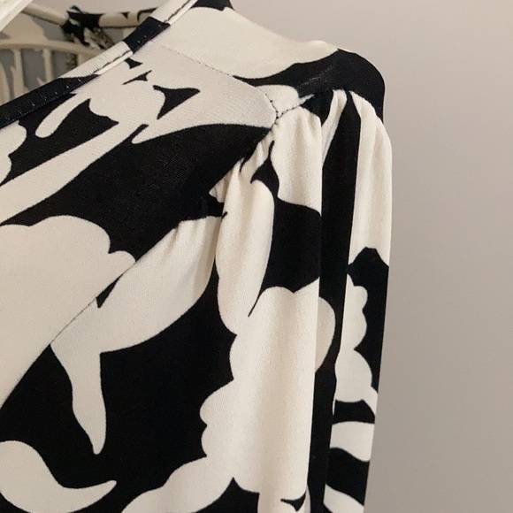 DRESS with 3/4 sleeves - Picture 9 of 10